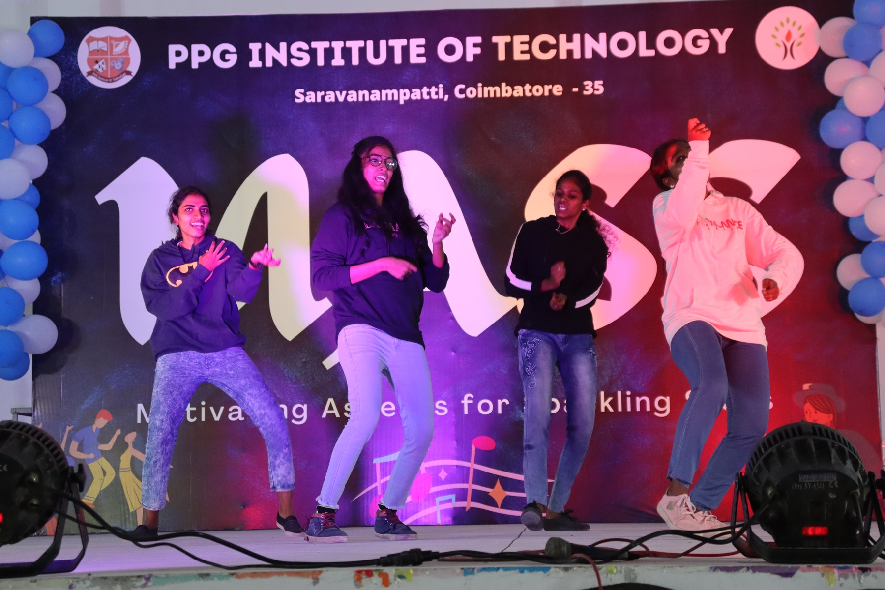 Photo of performing
            dancer